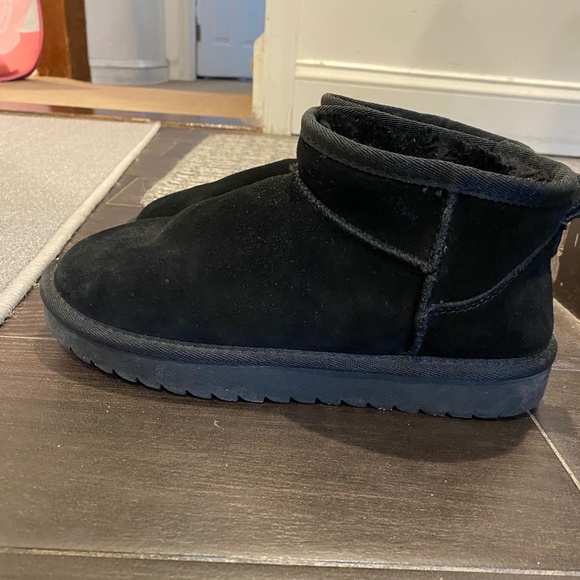 Cushionaire Suede Black Ankle Boots - Picture 4 of 8